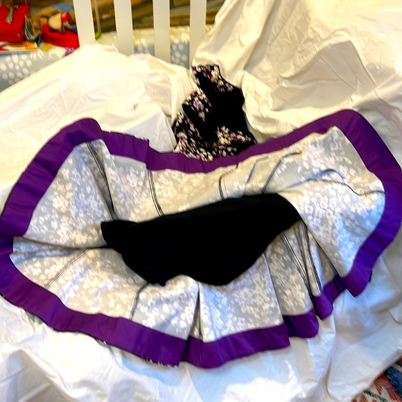 WHITE HOUSE BLACK MARKET DRESS,GREAT SUMMER OR FALL DRESS, LIKE NEW, MIDI LENGTH - Picture 10 of 10